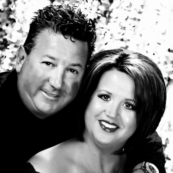 Meet your Posher, Robin - Picture 1 of 1